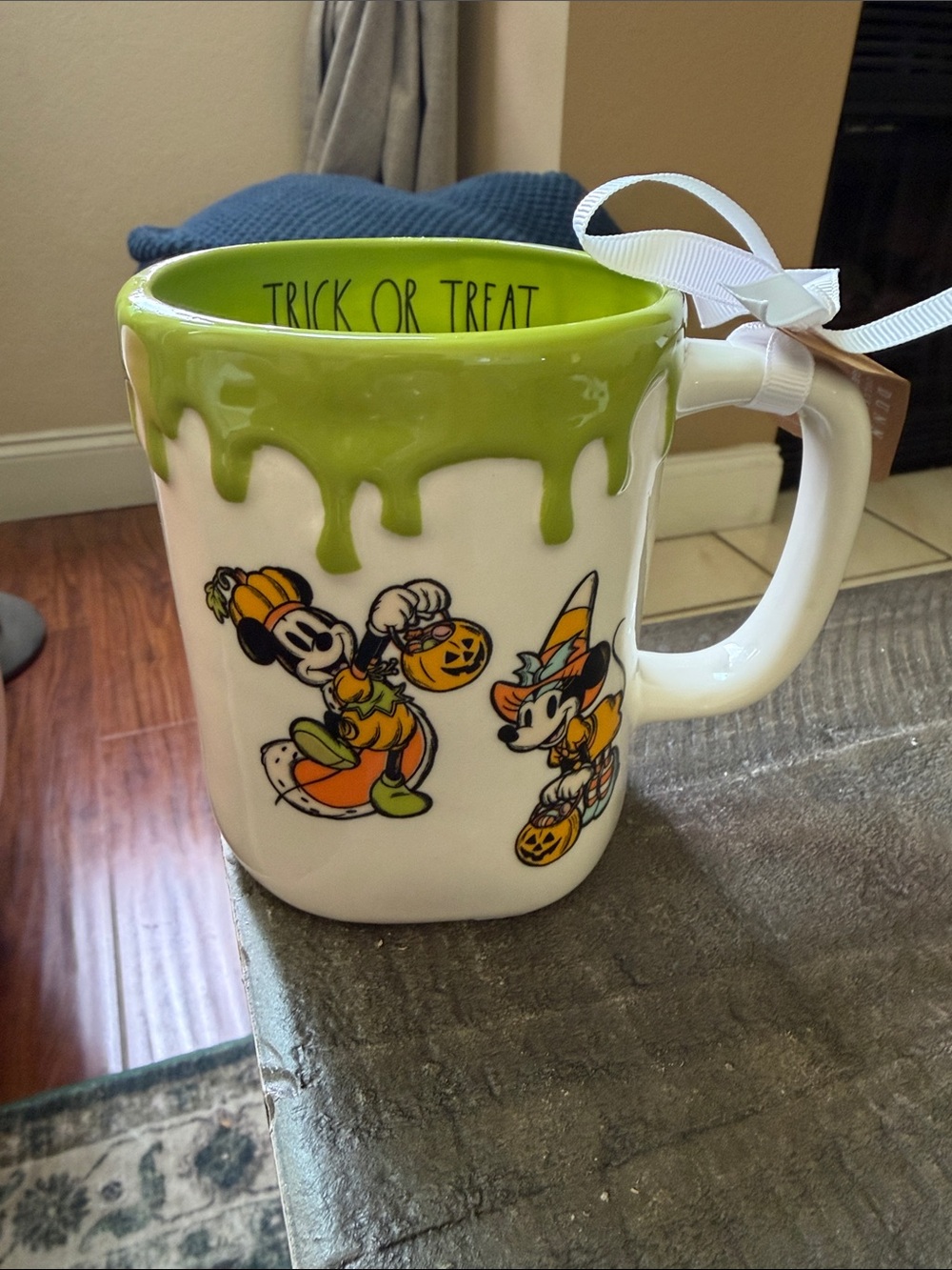 NWT Mickey & Minnie Halloween Mug